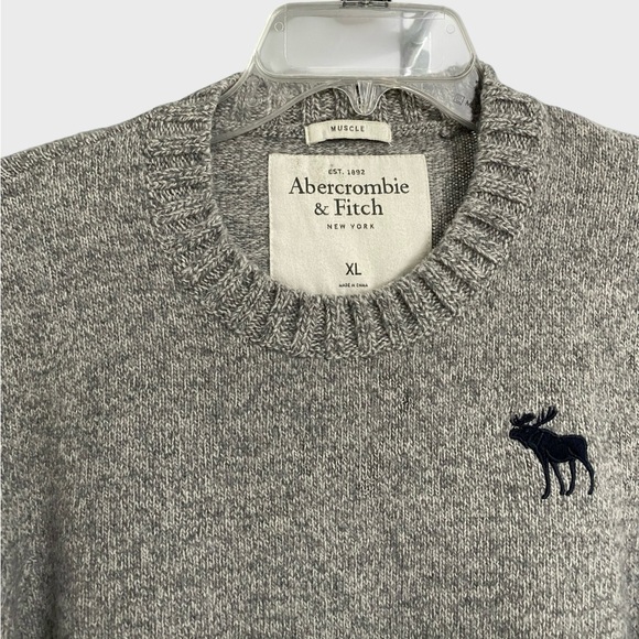 Abercrombie and Fitch Men's Muscle Sweater Size XL Grey 100% Wool Cozy Preppy - Picture 4 of 15